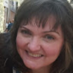 Meet your Posher, Evelyn